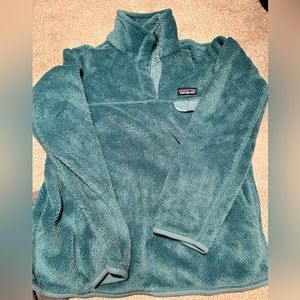 Teal Patagonia, fuzzy, pull over M